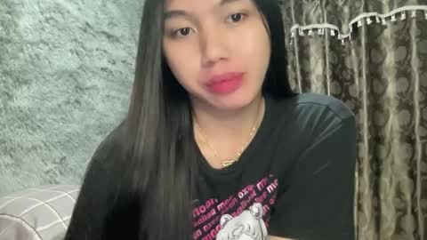 Snapshot of kat_hollandx chatting on 02.21.25 Majesty online show from 02.21.25