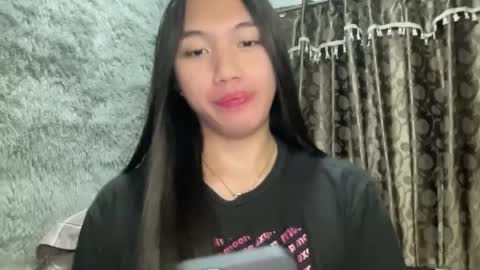 Snapshot of kat_hollandx chatting on 02.21.25 Majesty online show from 02.21.25