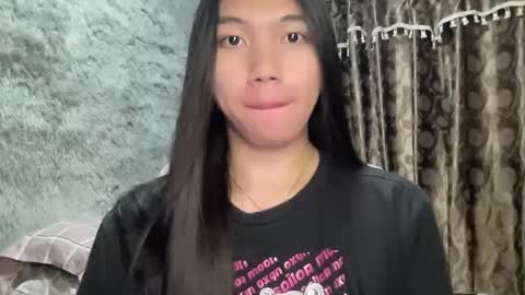 Snapshot of kat_hollandx chatting on 02.21.25 Majesty online show from 02.21.25