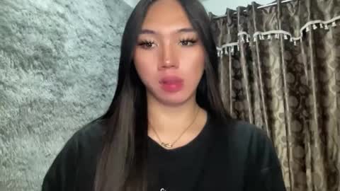 Snapshot of kat_hollandx chatting on 02.24.25 Majesty online show from 02.24.25