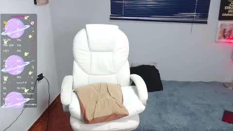 Snapshot of kataley4 chatting on 01.06.25 kataley4 online show from 01.06.25