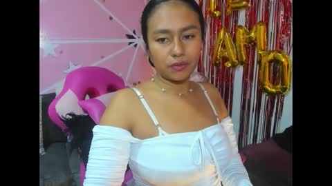 Snapshot of kataleya_amaya chatting on 02.16.25 kataleya_amaya online show from 02.16.25