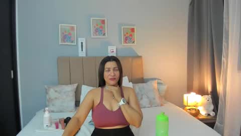 kataleyarios01 online show from 09.12.25