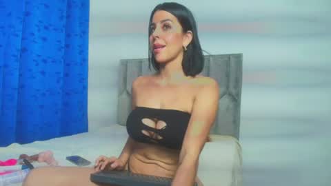 kataleyavillalobos online show from 06.13.26