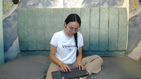 Katalina online show from 04.01.26