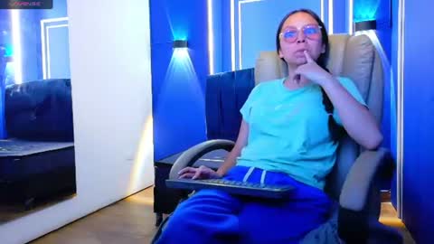 Katalina online show from 06.11.26
