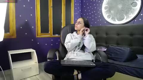 Katalina online show from 06.18.26