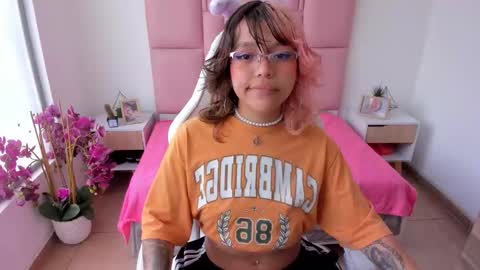 Snapshot of katalina_garcia chatting on 02.08.26 Kata Garcia online show from 02.08.26