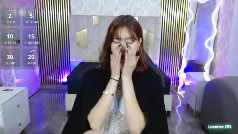 katana_tay online show from 10.14.25