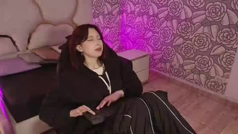 katana_tay online show from 12.15.25