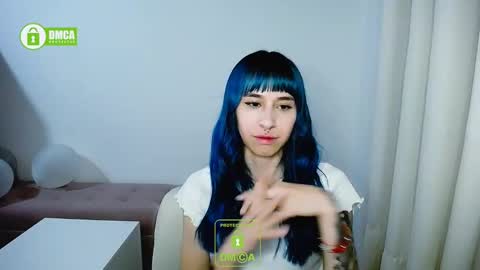 Snapshot of katara_a chatting on 03.11.25 Maca online show from 03.11.25