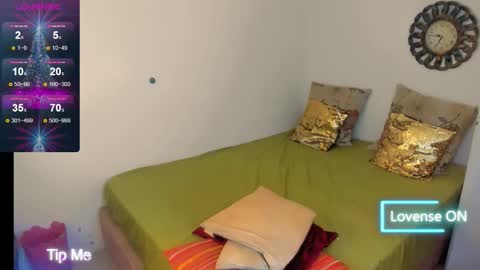 Snapshot of katarina_hot_mistress chatting on 01.05.26 katarina online show from 01.05.26