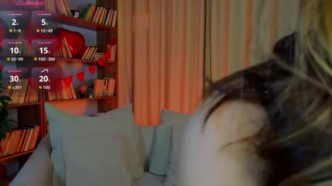 Snapshot of kate__rina chatting on 02.14.26 Katerina online show from 02.14.26