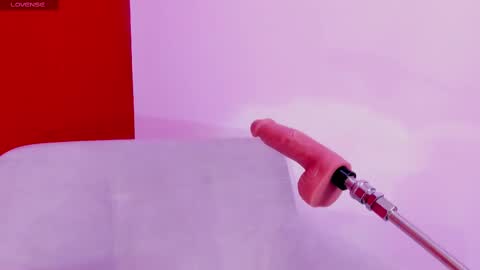 Snapshot of kate_bunny_ chatting on 02.09.25 Kate online show from 02.09.25