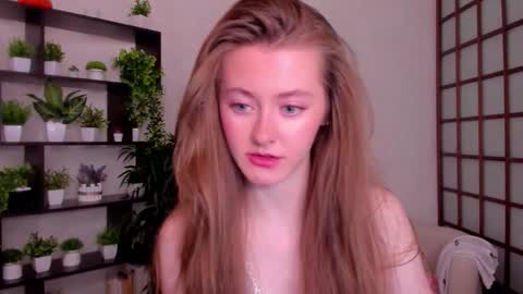 Kate online show from 10.02.25