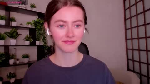 Kate online show from 12.19.25