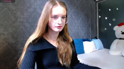 Snapshot of kate_jonson chatting on 04.03.26 .Be kind and gentle with me and I will do my best for you. online show from 04.03.26