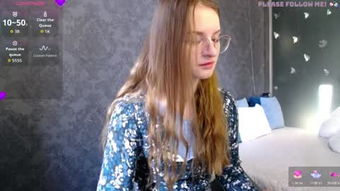 Snapshot of kate_jonson chatting on 04.04.26 .Be kind and gentle with me and I will do my best for you. online show from 04.04.26