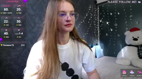 Snapshot of kate_jonson chatting on 04.07.26 .Be kind and gentle with me and I will do my best for you. online show from 04.07.26