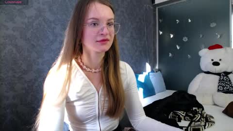 Snapshot of kate_jonson chatting on 04.10.26 .Be kind and gentle with me and I will do my best for you. online show from 04.10.26