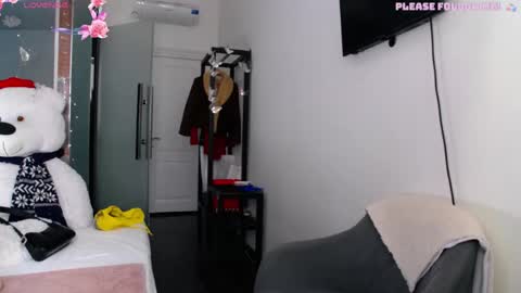 Snapshot of kate_jonson chatting on 04.22.26 .Be kind and gentle with me and I will do my best for you. online show from 04.22.26