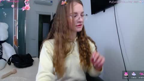 Snapshot of kate_jonson chatting on 04.24.26 .Be kind and gentle with me and I will do my best for you. online show from 04.24.26