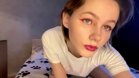 kate_mikki online show from 10.28.25
