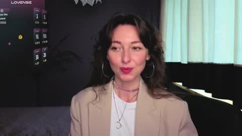 Snapshot of kate_millersi chatting on 05.11.26 Kare online show from 05.11.26