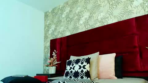 Snapshot of kate_morgan_ chatting on 09.15.25 Kate online show from 09.15.25