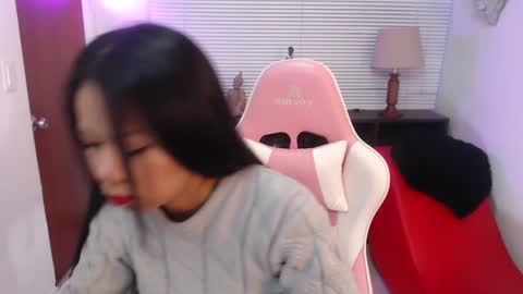 Snapshot of kate_owenns chatting on 01.22.25 Kate online show from 01.22.25