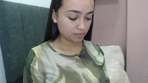 Snapshot of kate_stam chatting on 12.19.24 Kari online show from 12.19.24