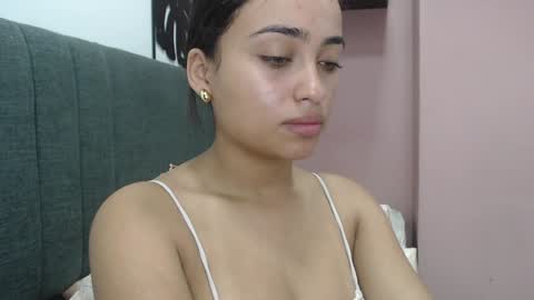 Snapshot of kate_stam chatting on 01.11.25 Kari online show from 01.11.25