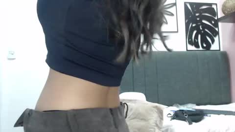 Snapshot of kate_stam chatting on 03.04.25 Kari online show from 03.04.25