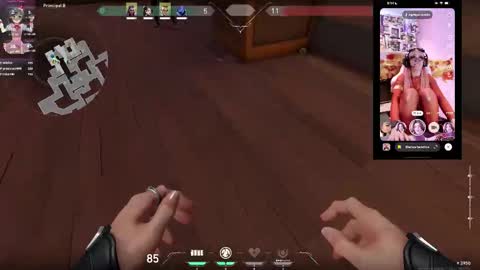 Snapshot of kate_yoshy chatting on 09.30.25 kate the pink girl online show from 09.30.25