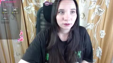 Snapshot of katecrash chatting on 09.26.25 YourKate online show from 09.26.25