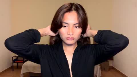 Snapshot of katedami chatting on 01.28.25 Kate Dami online show from 01.28.25