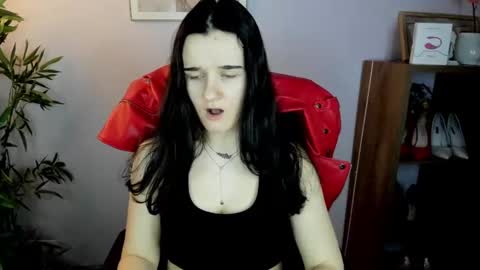 Kate  online show from 03.01.25