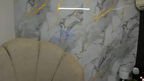 Snapshot of katemoss70 chatting on 10.02.25 Im Katherine but call me Kate online show from 10.02.25