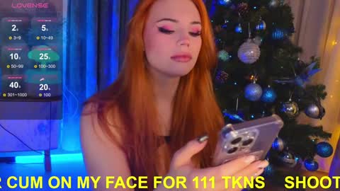 Snapshot of katerinchik chatting on 12.25.24 Katerinchik online show from 12.25.24