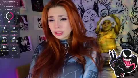 Snapshot of katerinchik chatting on 02.22.25 Katerinchik online show from 02.22.25