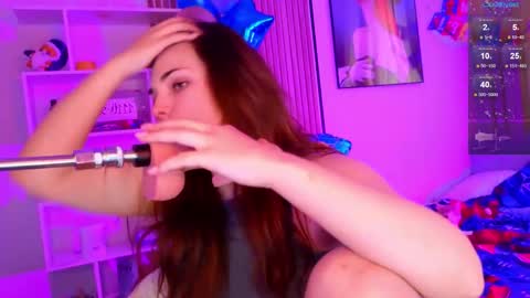 Snapshot of katerinchik chatting on 11.18.25 Katerinchik online show from 11.18.25