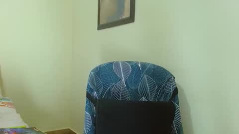 katerineleon online show from 10.17.25