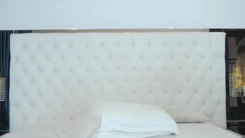 Snapshot of katestars chatting on 01.27.25 Kate Stars online show from 01.27.25