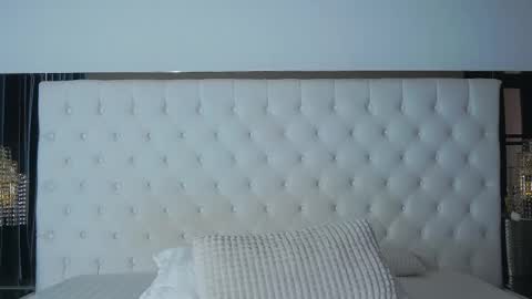 Snapshot of katestars chatting on 03.10.25 Kate Stars online show from 03.10.25