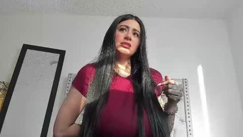 love meeee online show from 04.24.26