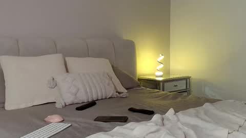 Snapshot of kathalove_1 chatting on 02.12.26 Klove online show from 02.12.26