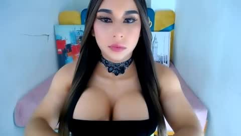 Snapshot of katherine_bigcock24 chatting on 02.18.25 KATHERINE online show from 02.18.25