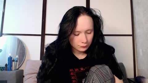 katherine_johnson online show from 04.12.26