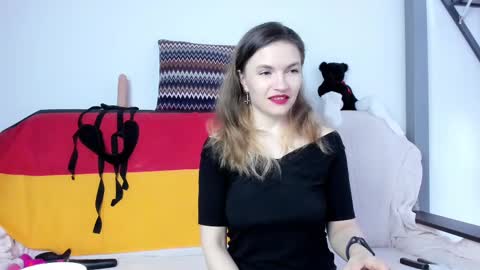 Katherine online show from 02.27.25