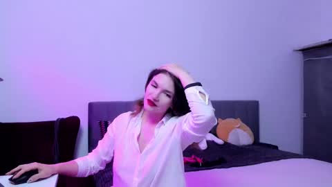 Katherine online show from 10.17.25